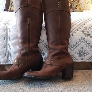 Brown leather calf boots